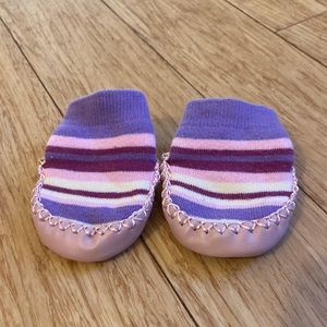 Acorn sock/slippers, 0-6 months